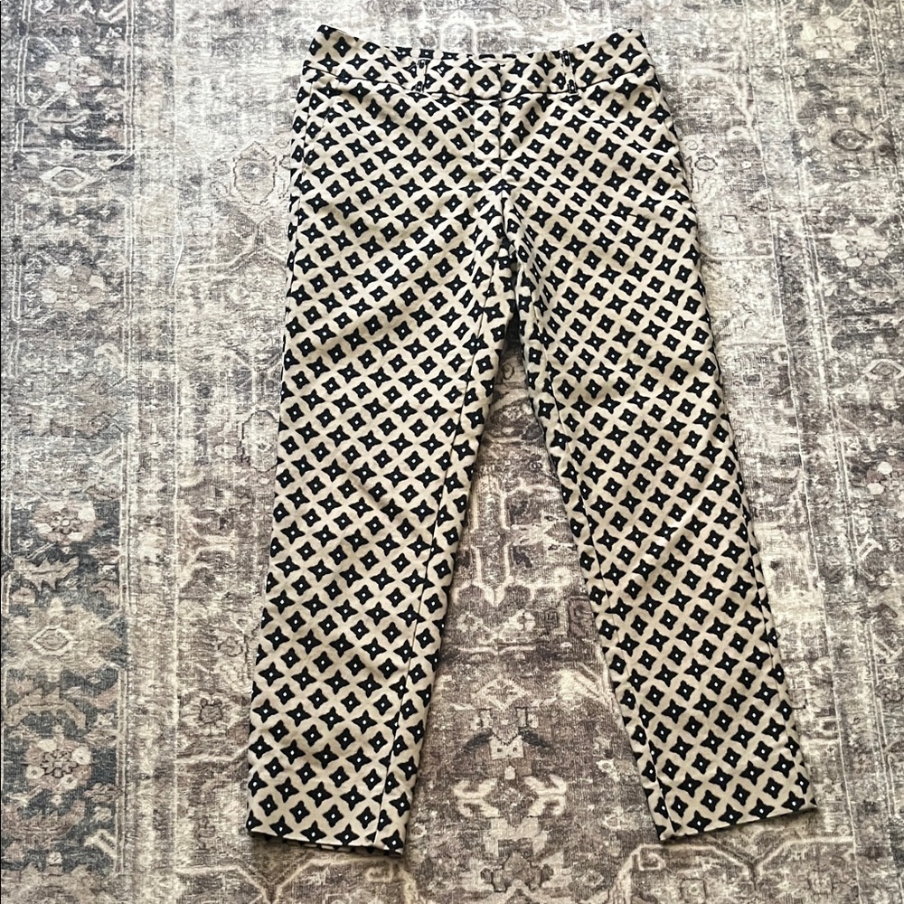 White House Black Market Black and White Geometric Pants